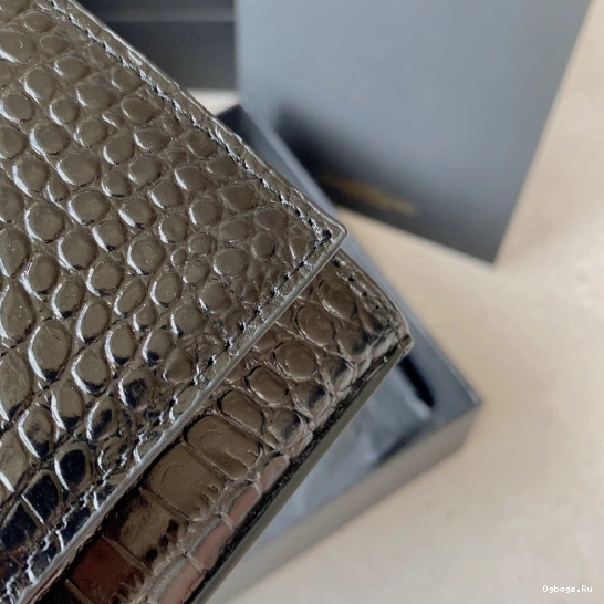 YSL KATE SMALL 0730
